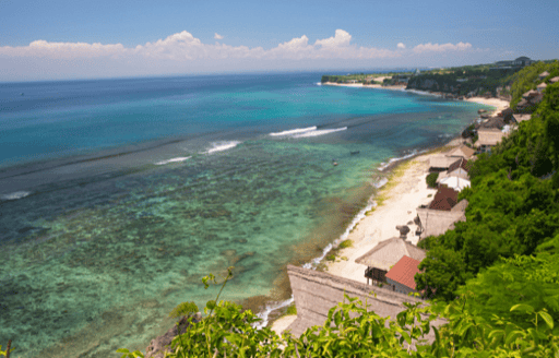 bingin beach