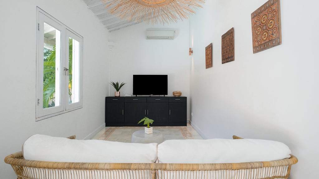 Villa Mas Estate Seminyak: Living room 2