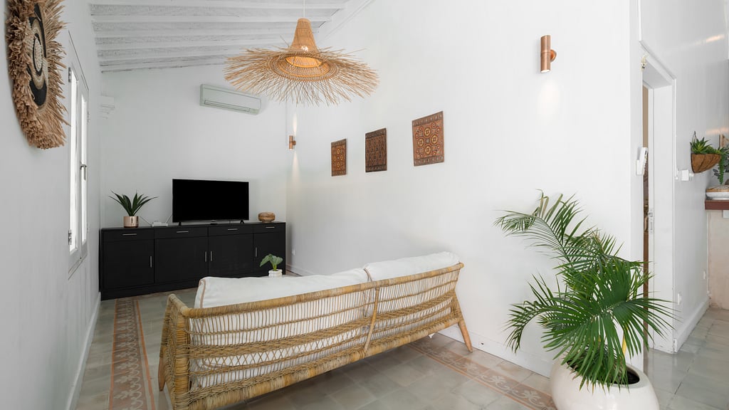 Villa Mas Estate Seminyak: Living room 2