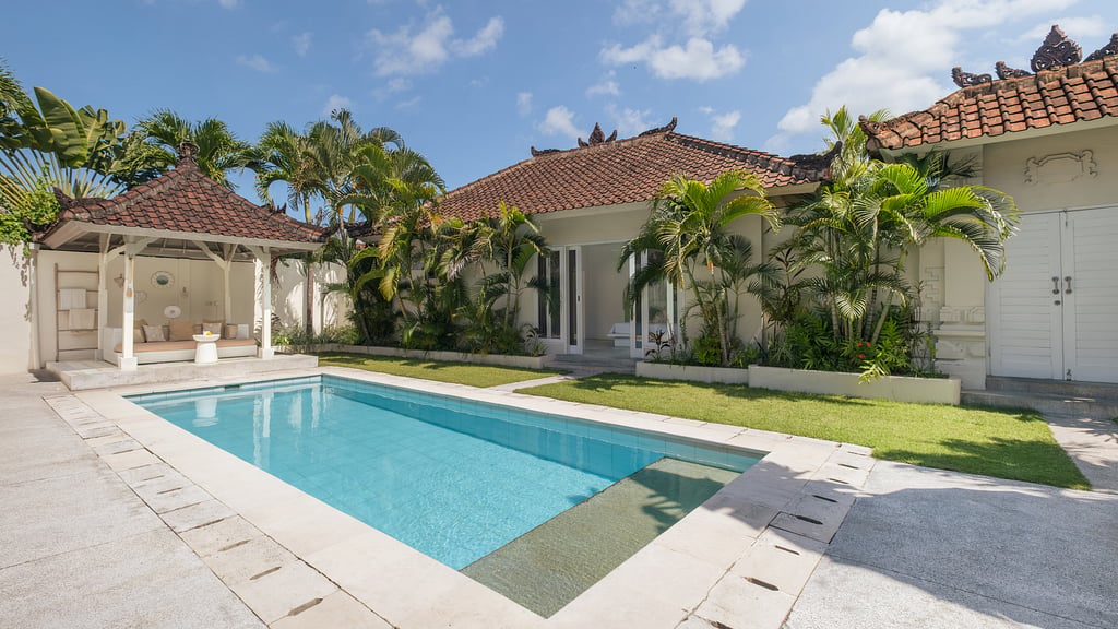 Villa Mas Estate Seminyak: Swimming pool 1