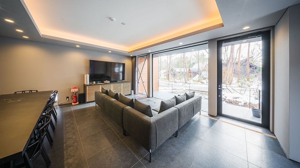 Aurora Two Suite