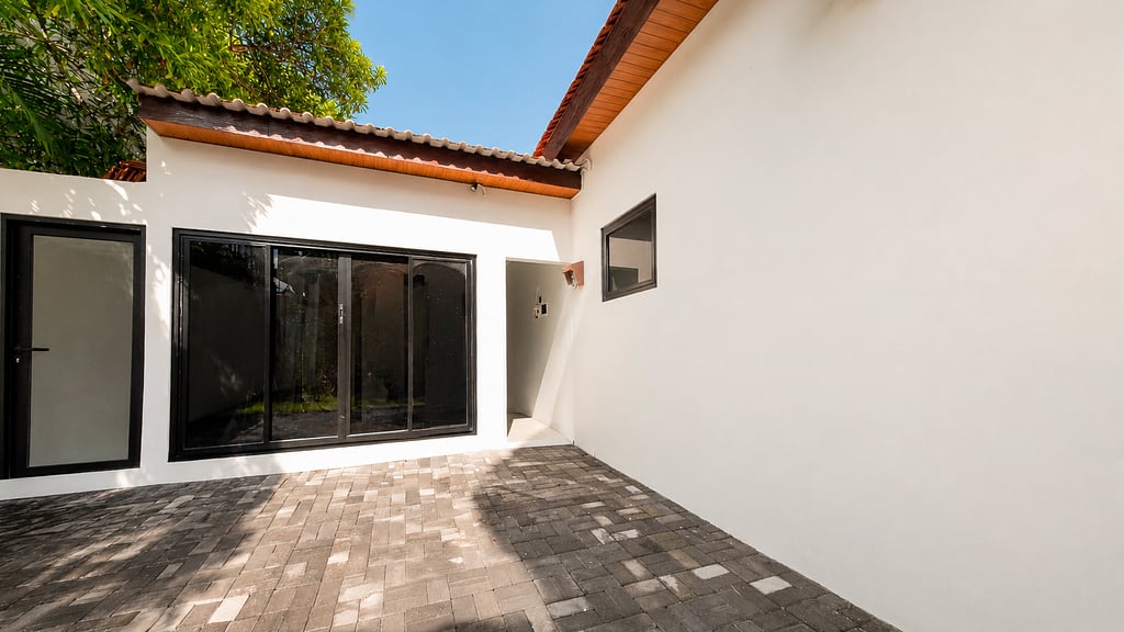 Domo Villas Estate: Parking areas