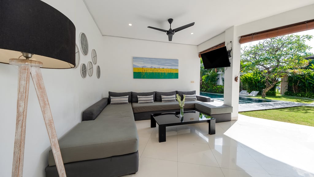 Hiburan Villas: Living room 1