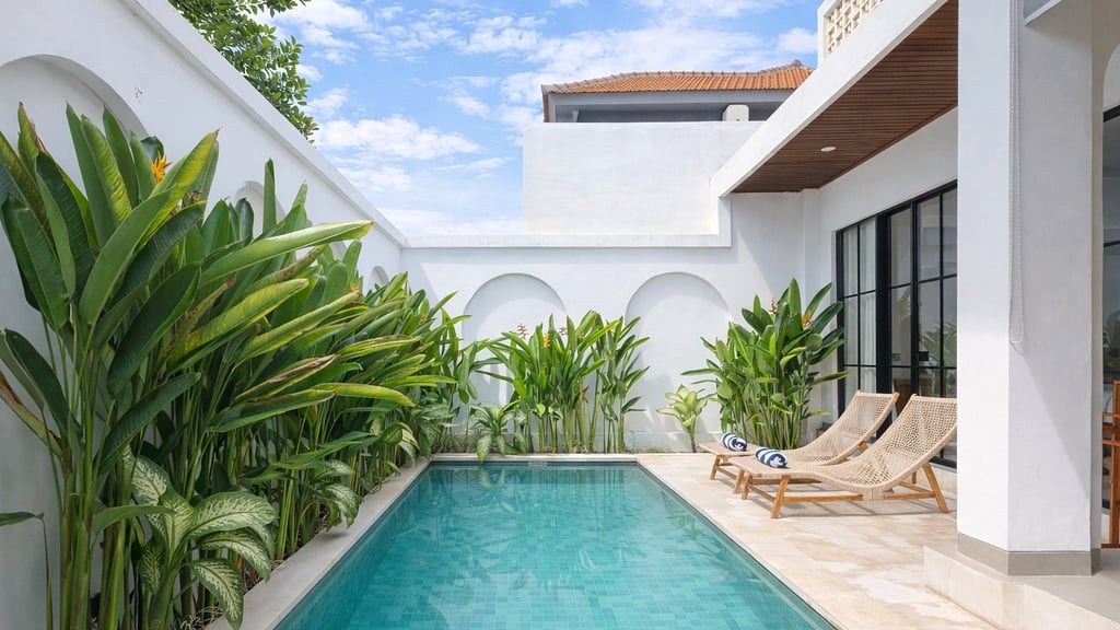 Kamila Villa 1: Swimming pool