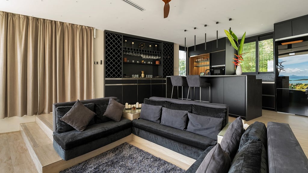 Magic Tuxedo Villa