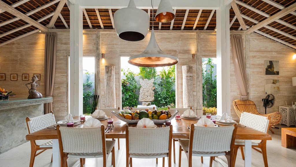 Mannao Estate: Dining area 2