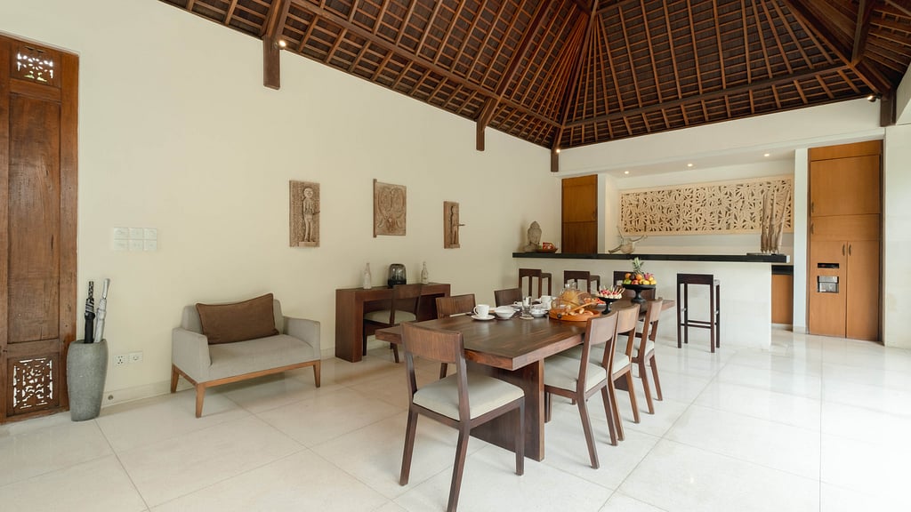 Nyaman Villa 8