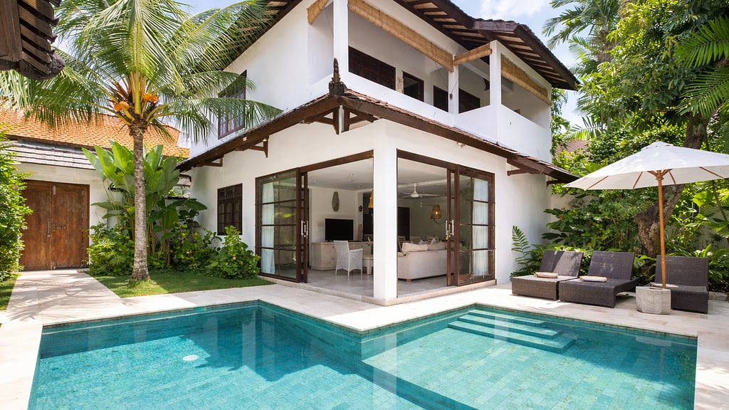 Villa Bewa: Swimming pool