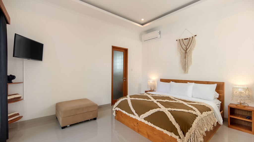 Villa Cinta Rose: Bedroom 1