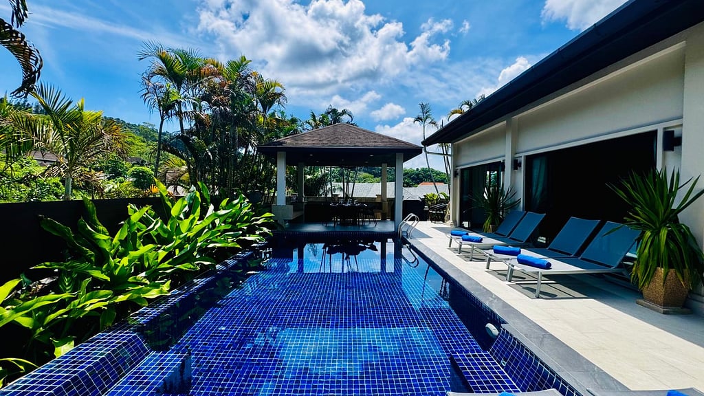 Villa Crystal Nai Harn