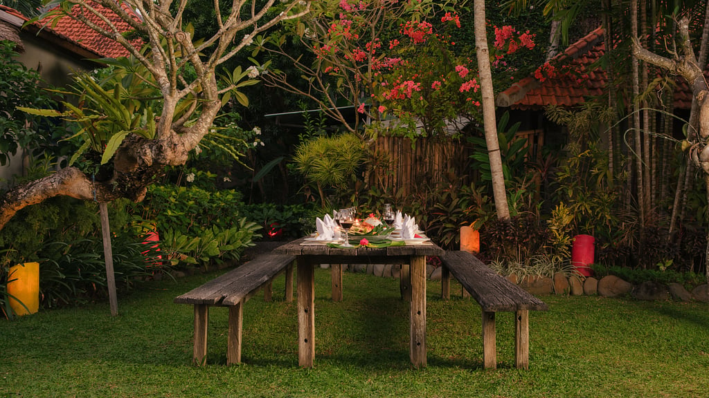 Villa Desa Roro Estate: Dining area 2