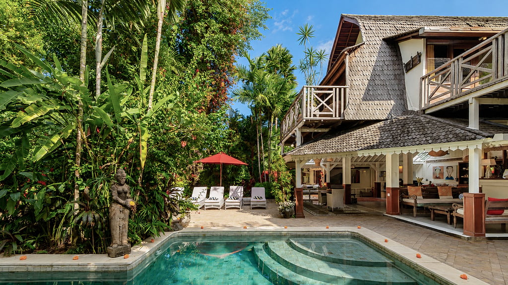 Villa Hangat: Swimming pool