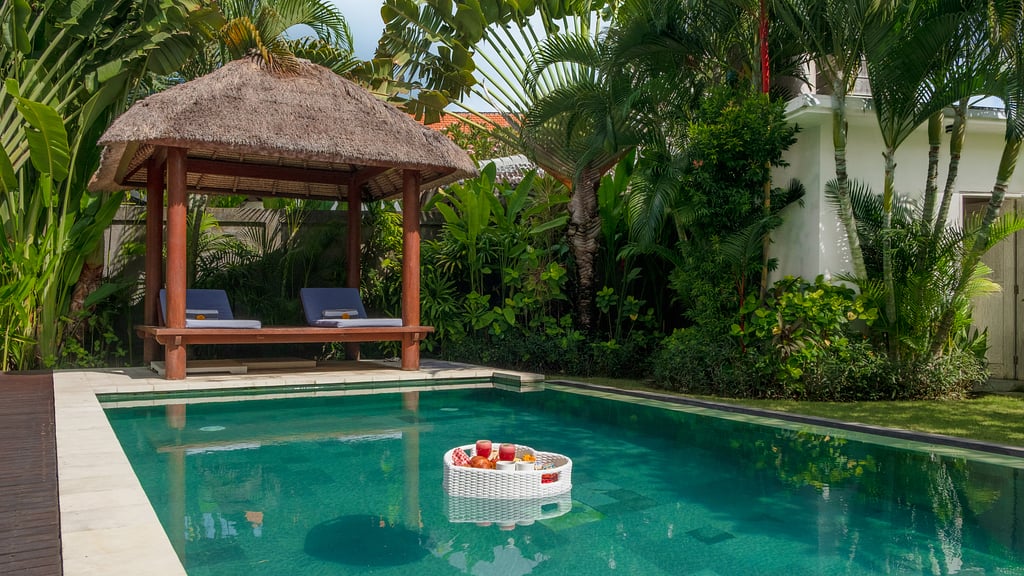Villa Hiburan 1: Swimming pool