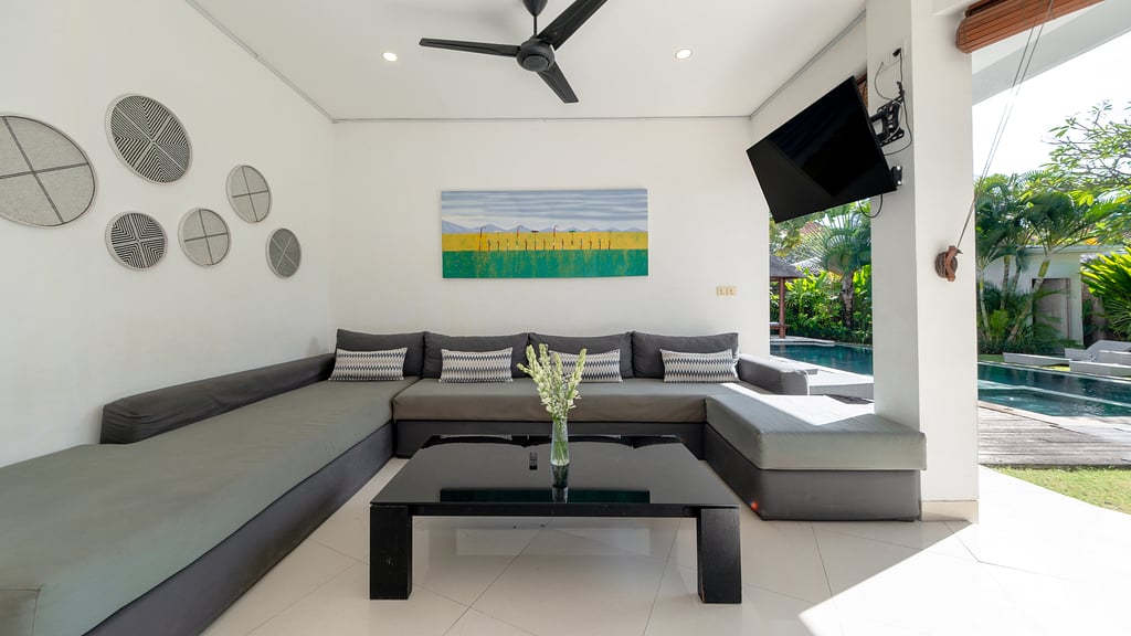 Villa Hiburan 1: Living room