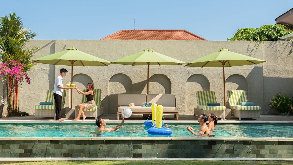 Villa Latima: Swimming pool