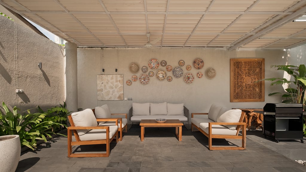 Villa Latima: Terrace/Veranda