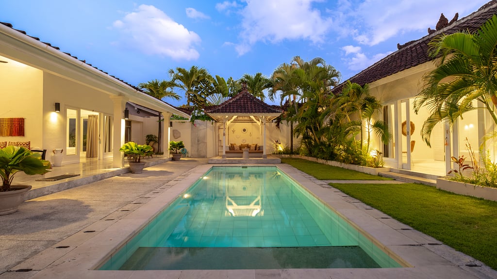 Villa Mas 3 Seminyak: Swimming pool