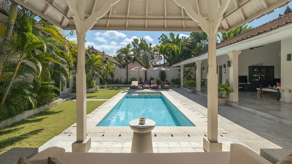 Villa Mas 3 Seminyak: Swimming pool