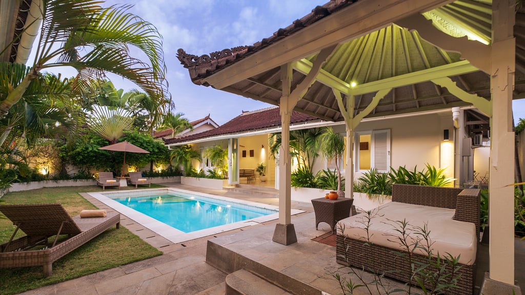 Villa Mas 4 Seminyak: Swimming pool