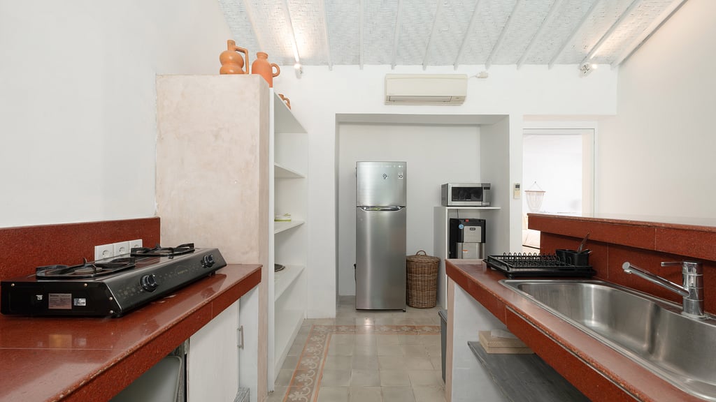 Villa Mas 4 Seminyak: Kitchen