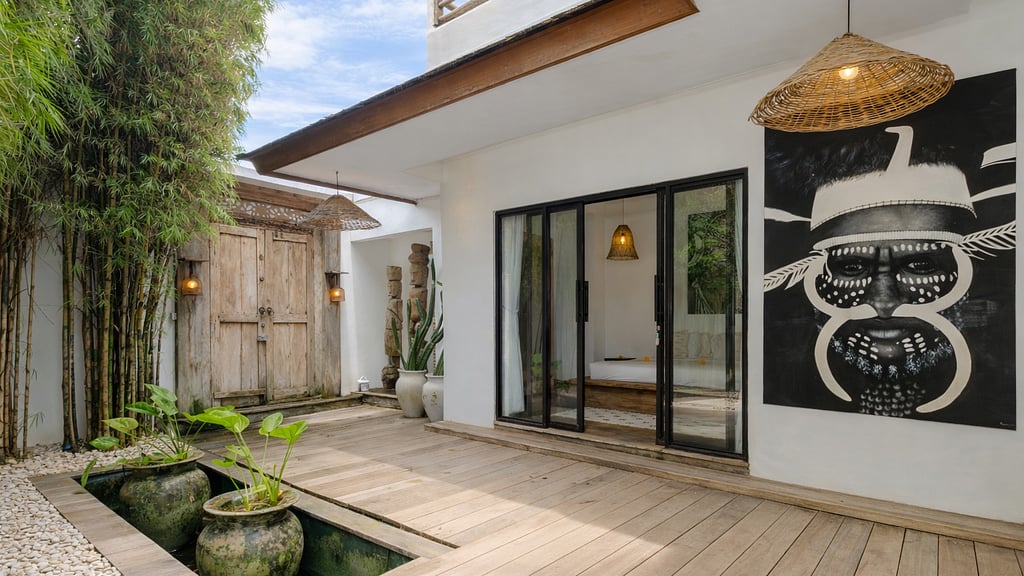 Villa Metisse: Others