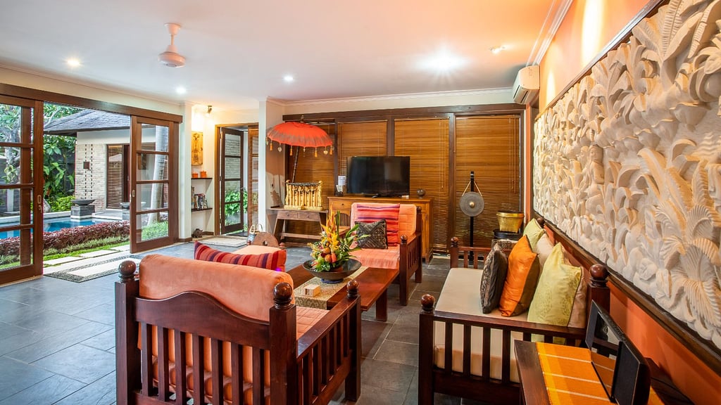 Villa Saffron