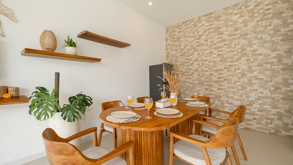 Villa Victoria 2: Dining area
