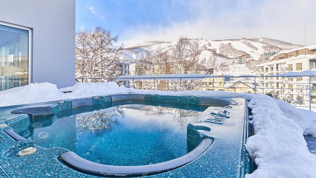 Youtei Tracks Two Bedroom Penthouse