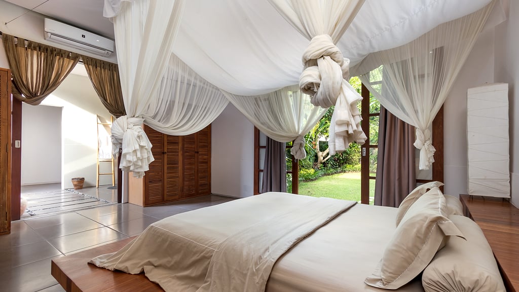 Alarte Estate: Bedroom 3