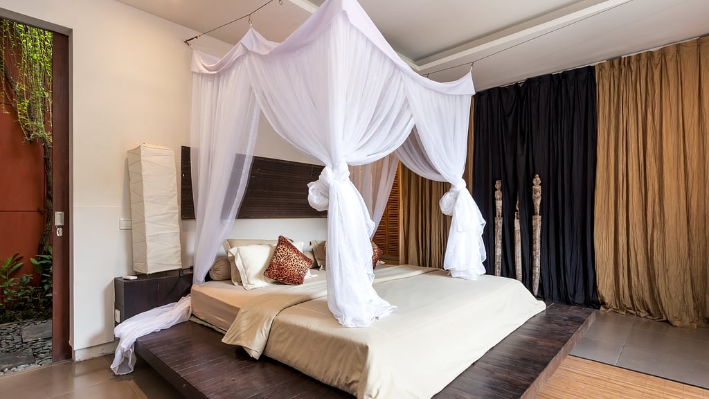 Alarte Estate: Bedroom 1