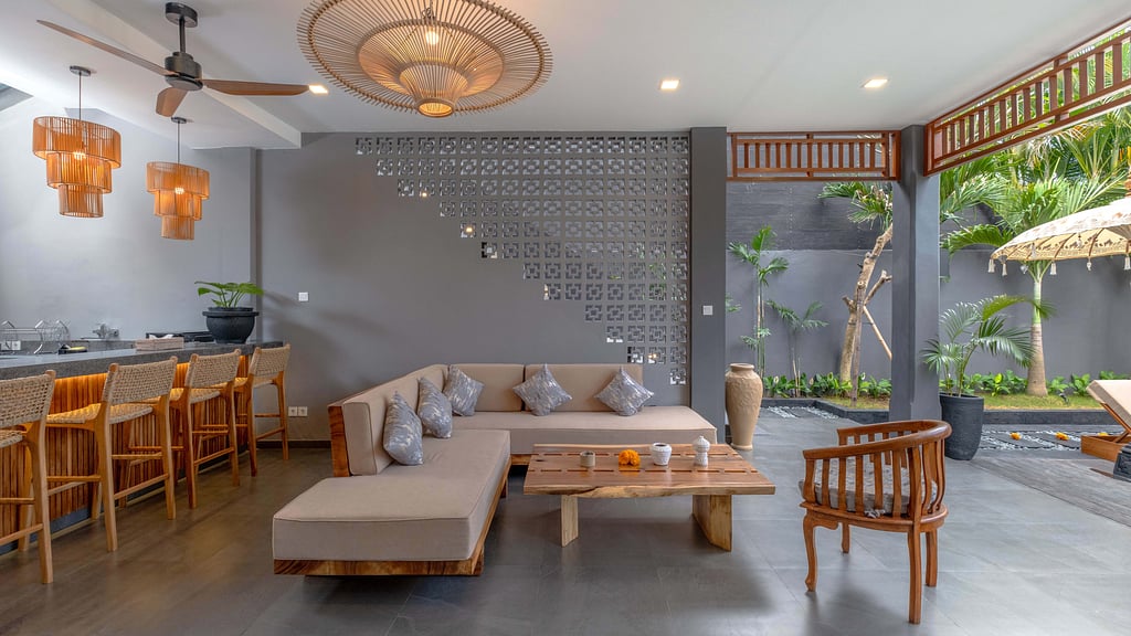 Alarte Estate: Living room 2