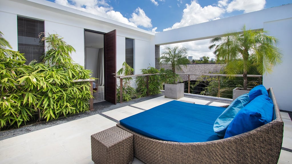 Anjali Villas: Terrace/Veranda