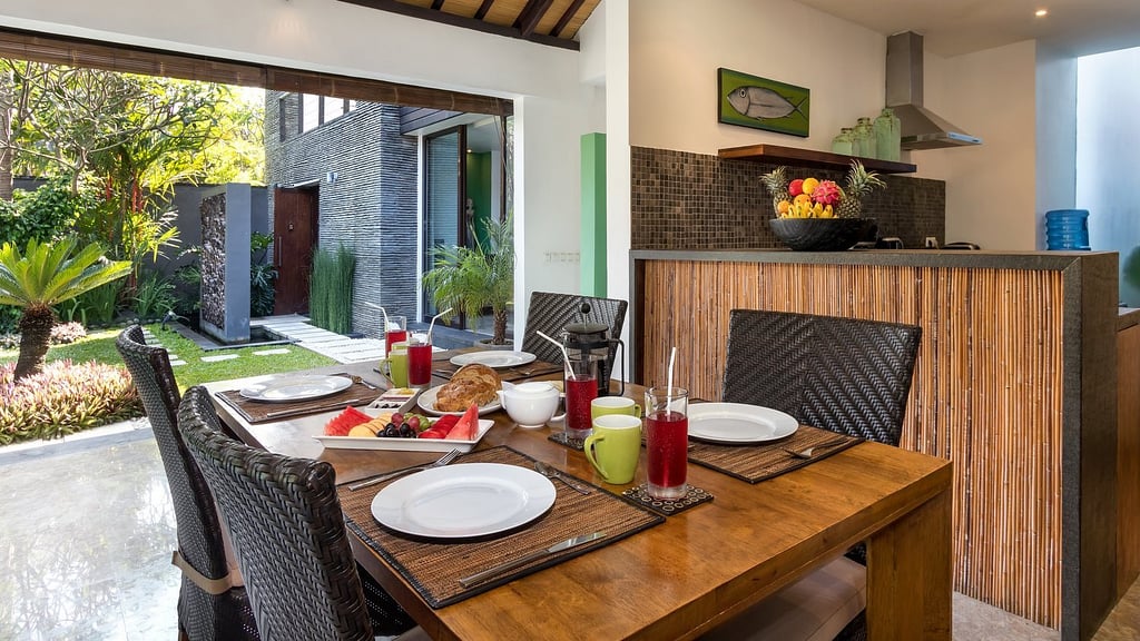 Anjali Villas: Dining area 3
