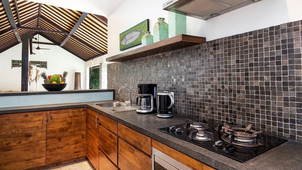 Anjali Villas: Kitchen 3