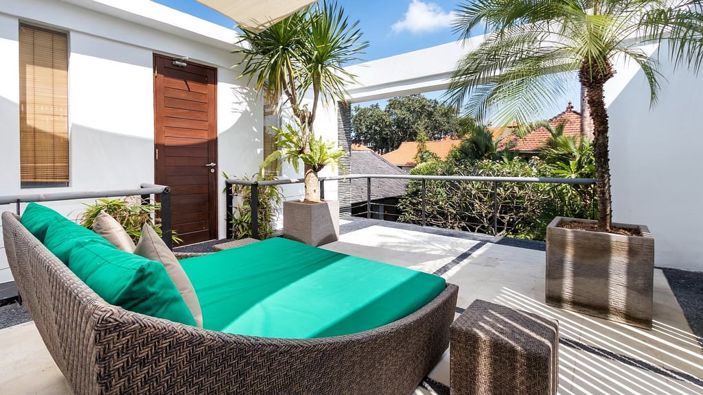 Anjali Villas: Terrace/Veranda