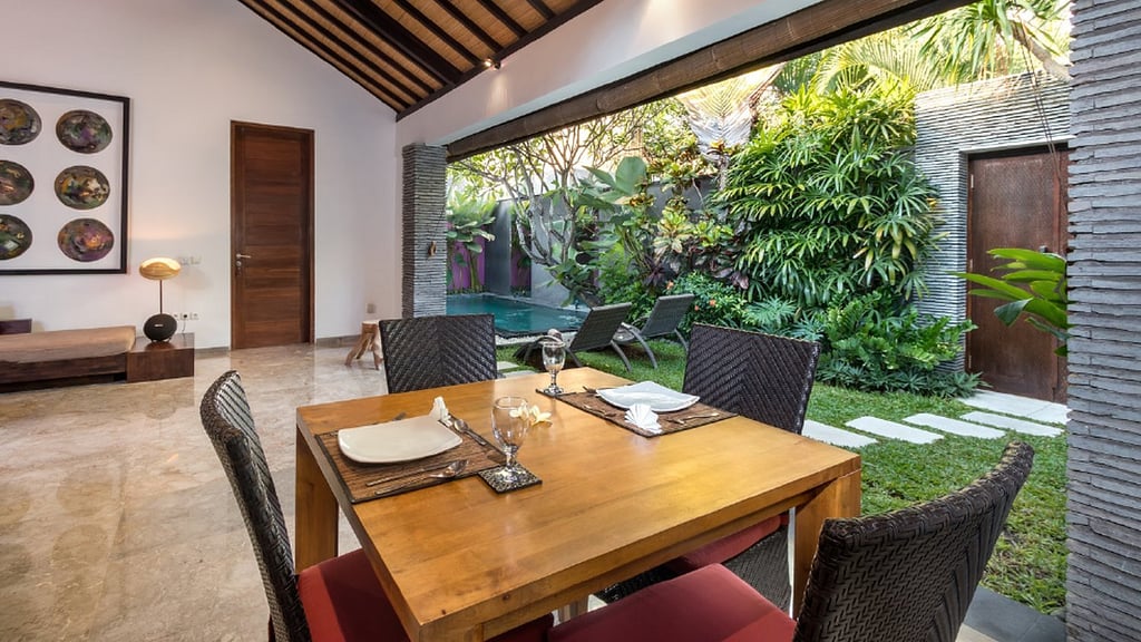 Anjali Villas: Dining area 4