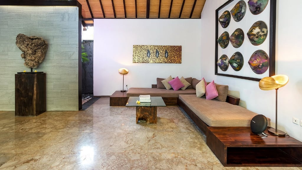 Anjali Villas: Living room 4