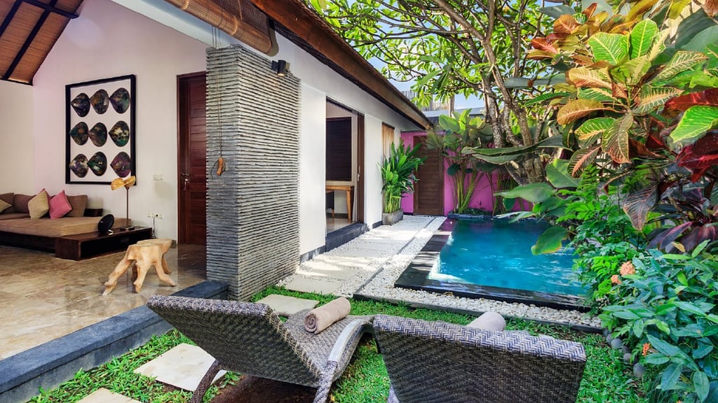 Anjali Villas: Swimming pool 4