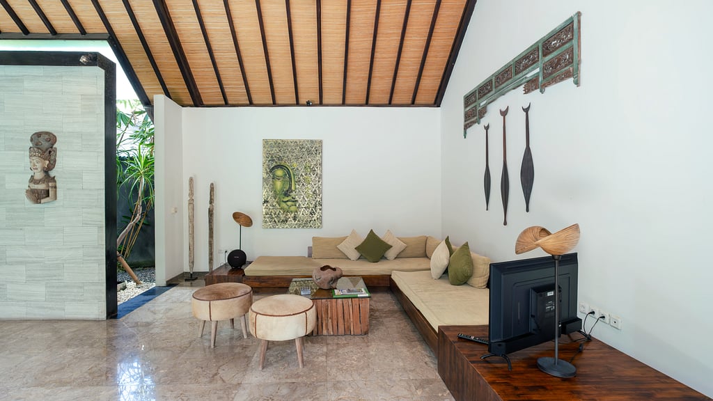 Anjali Villas: Living room 3