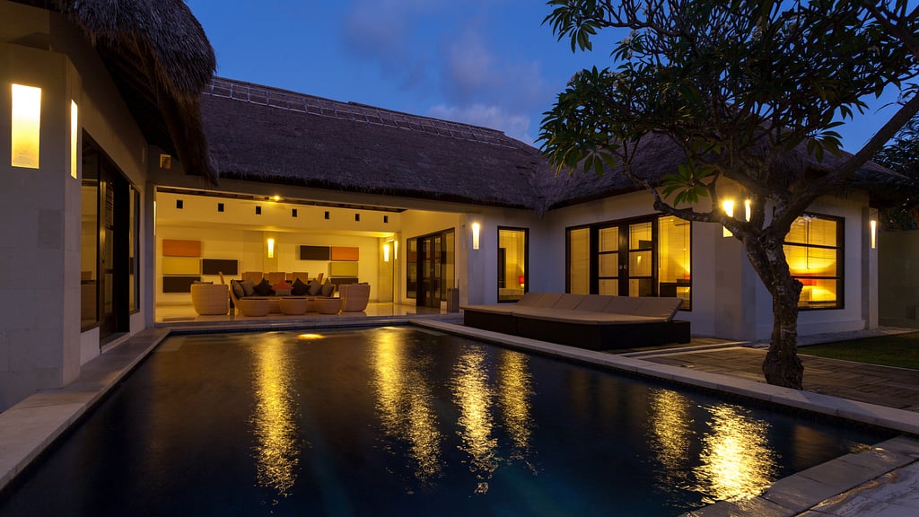 Bvilla Spa Three In Seminyak, Bali (3 Bedrooms) - Best Price & Reviews!