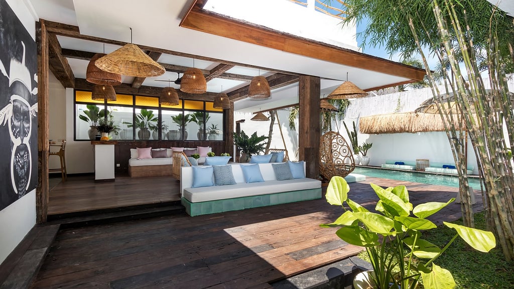 Camplung Villas in Seminyak, Bali - 19 bedrooms - Best Price Guarantee