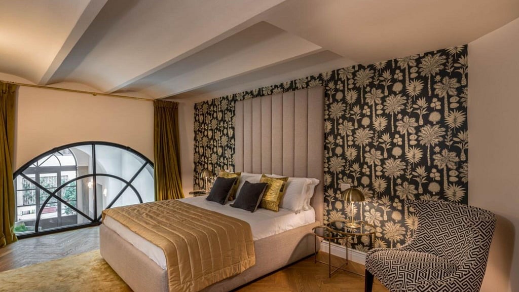 Fresh Look at Duomo Penthouse Luxury Apartment Florence 3 Bedrooms