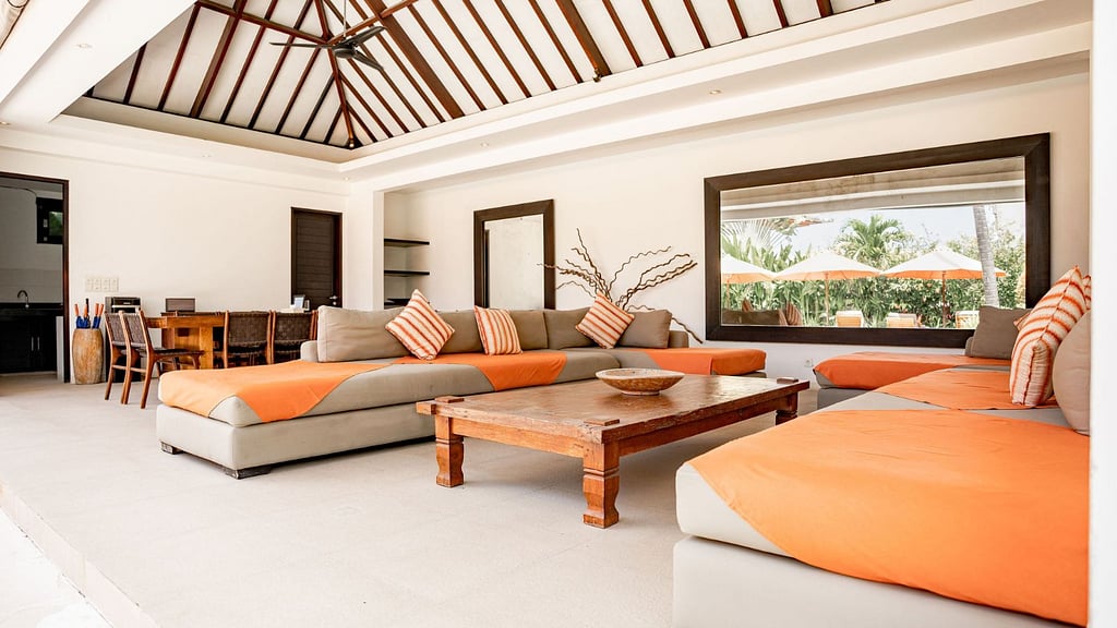 Echo Beach Duo Villa Enam