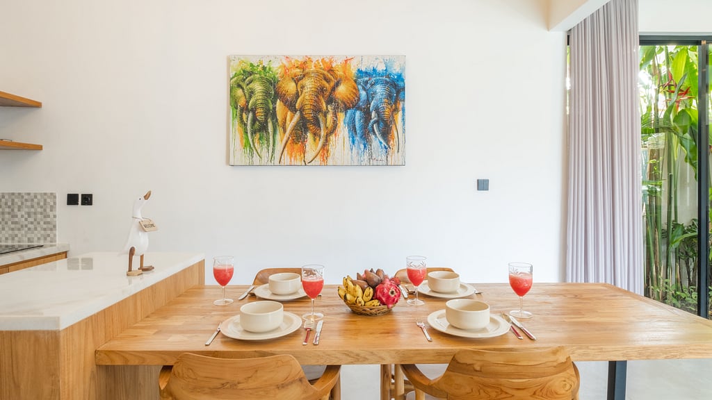 Elephant Villa 4: Dining area