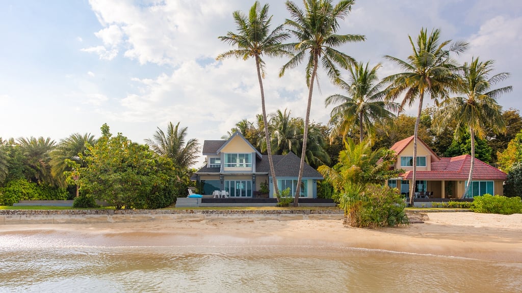 Fisherman Way Beachfront Pool Villa Two