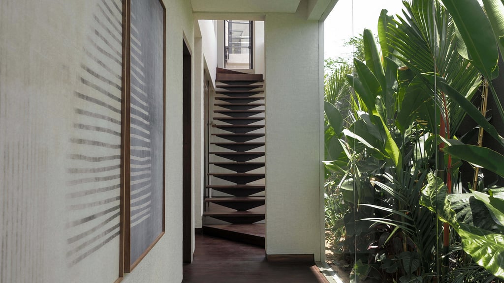 Five Palms Villa 4: Others