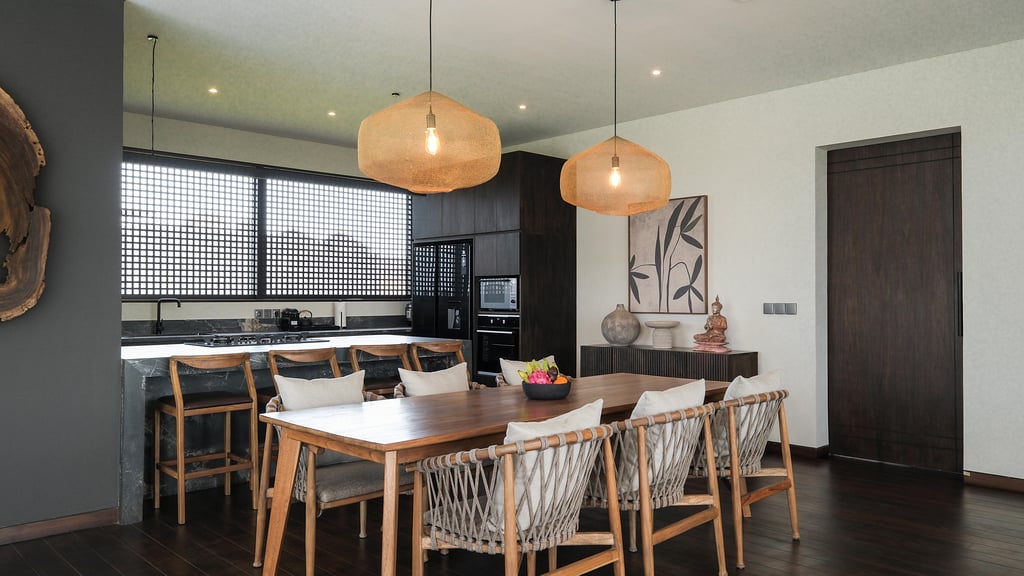 Five Palms Villa 4: Dining area