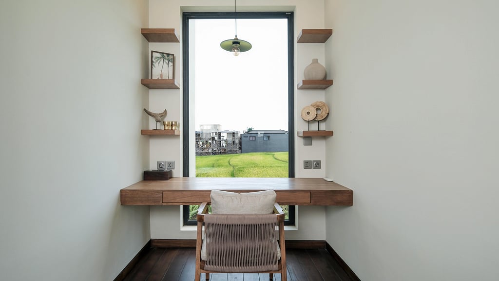 Five Palms Villa 4: Others