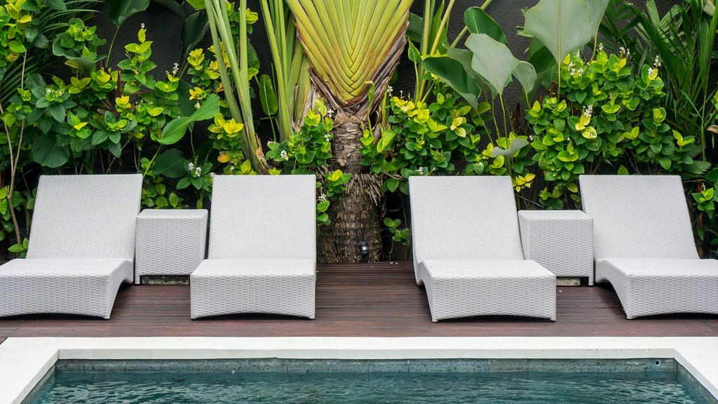 Hiburan Villas: Swimming pool 2