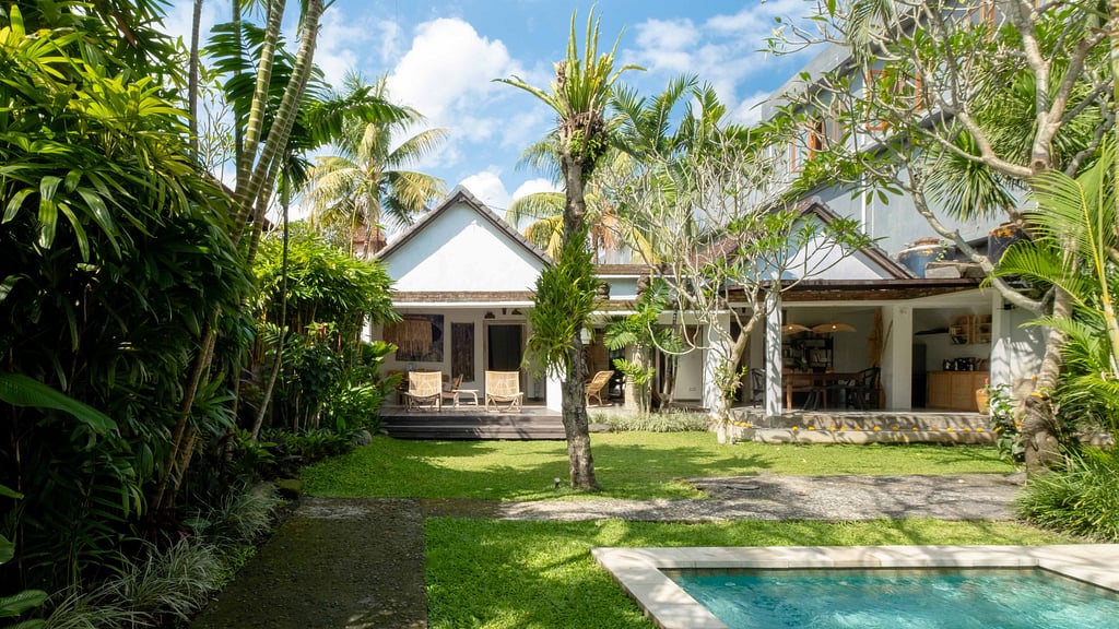 Katak Villa: Swimming pool